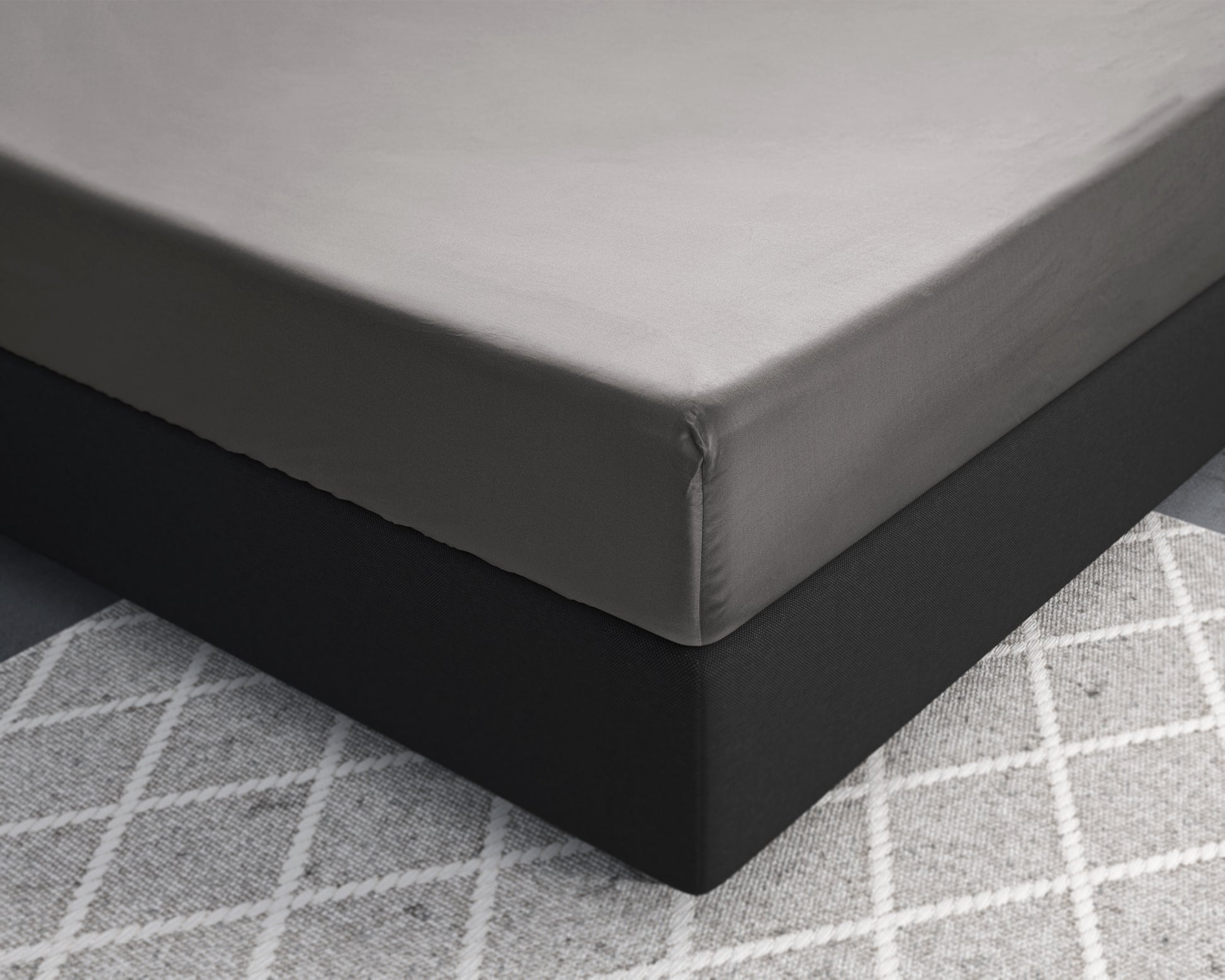 Luna Satijn | Grijs Hoeslaken - Perfecte pasvorm. Nacht na nacht.