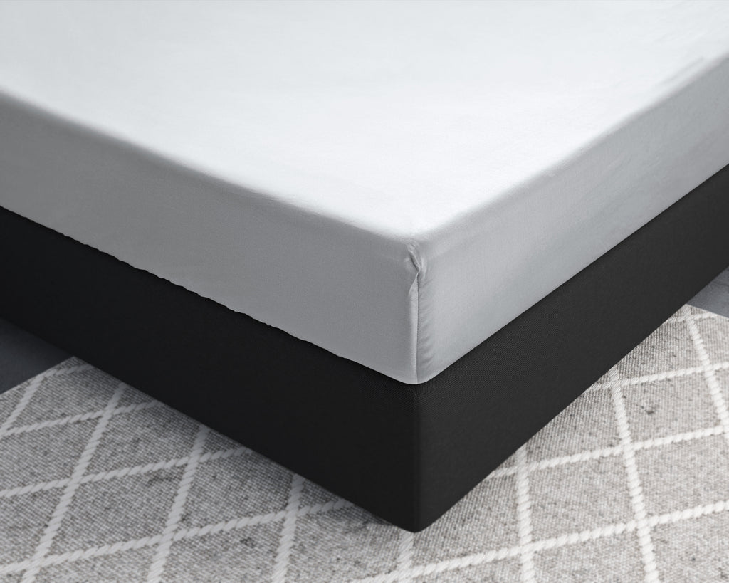 Luna Satijn | Wit Hoeslaken - Perfecte pasvorm. Nacht na nacht.